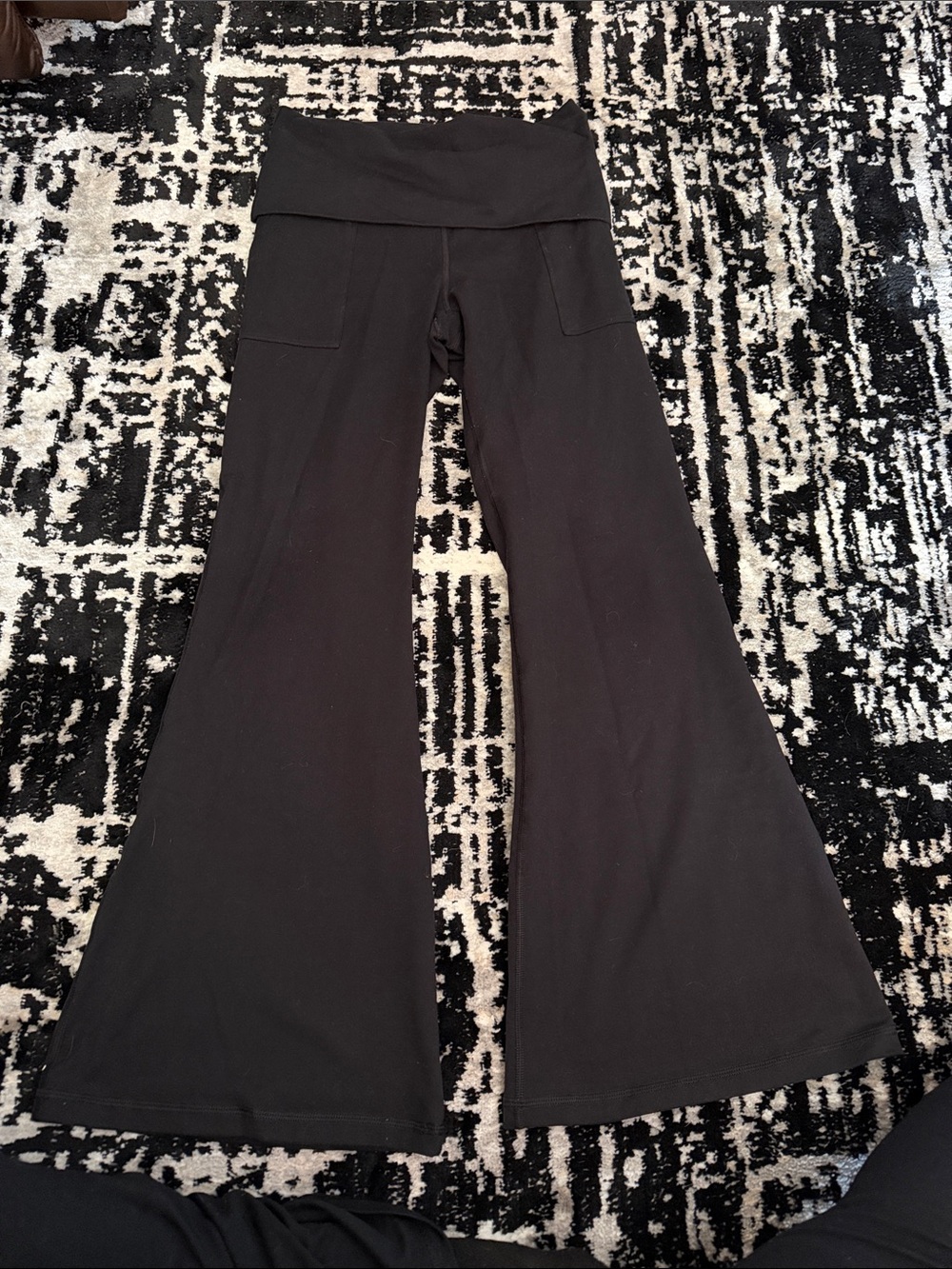 American Eagle (Aerie) Black Bootcut Yoga Pants with Fold-Over Waistband